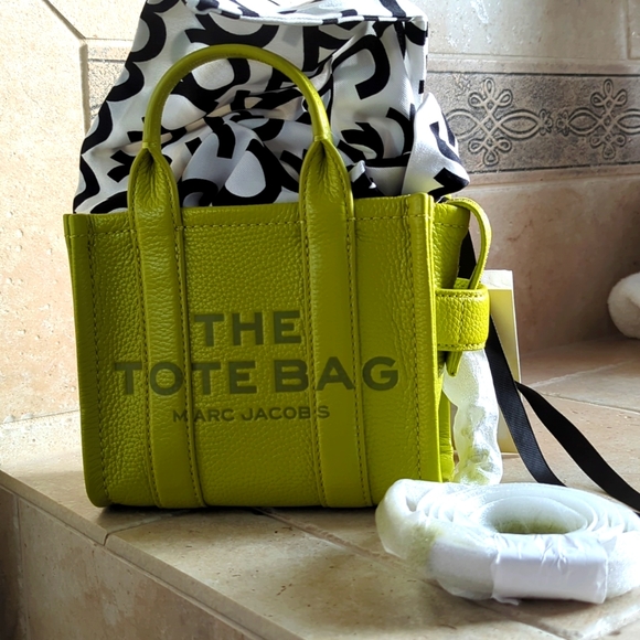 Marc Jacobs Handbags - NWT The Tote Bag Marc Jacobs Mini Leather Citronelle Authentic